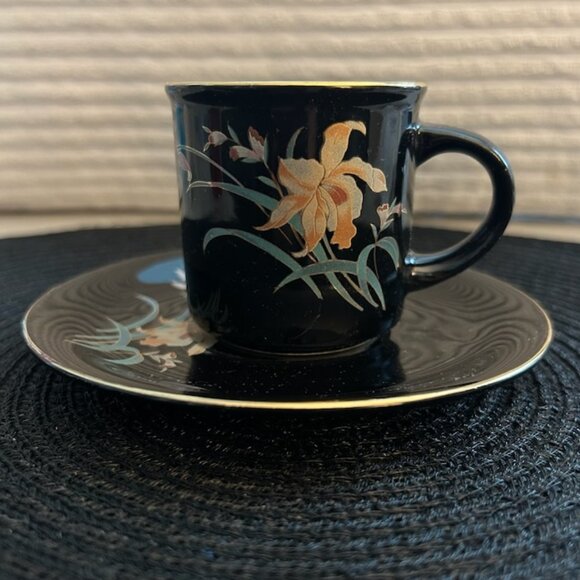 Vintage Japanese Porcelain Demitasse Cup & Saucer Set - Picture 2 of 6